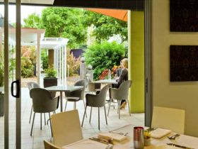 Brisbane International Rocklea - Rental Cars 2