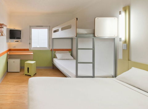 Ibis Budget Hotel Brisbane Airport - Rental Cars 3