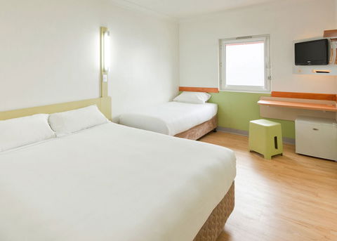 Ibis Budget Hotel Brisbane Airport - Rental Cars 5