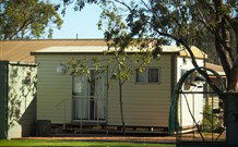 Lightning Ridge Outback Resort And Caravan Park - Rental Cars 5