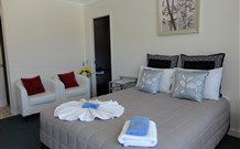 Alstonville Settlers Motel - Rental Cars 2