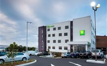 Ibis Styles The Entrance - The Entrance - Rental Cars 3