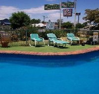 The Garden Court Motor Inn - Wellington - Rental Cars