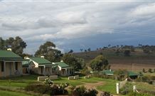 Wagga Wagga Country Cottages - - Rental Cars 7
