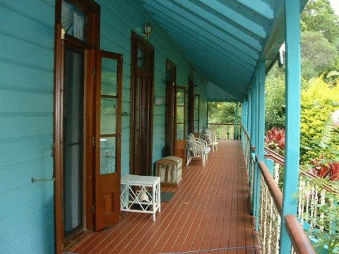 Riviera Bed And Breakfast - Rental Cars 3