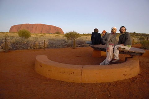 Ayers Rock - Outback Pioneer Lodge - Rental Cars 0