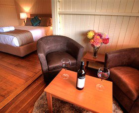 Apple Blossom Cottage - Rental Cars 0