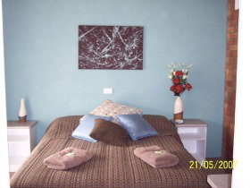 Warwick Motor Inn - Rental Cars 2