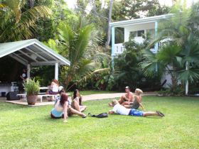 Absolute Backpackers Mission Beach - Rental Cars 1