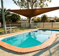 Mundubbera Three Rivers Tourist Park - Rental Cars