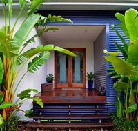 The Mountain View Retreat - Rental Cars