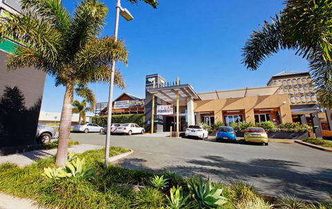 Hinterland Hotel - Rental Cars 20