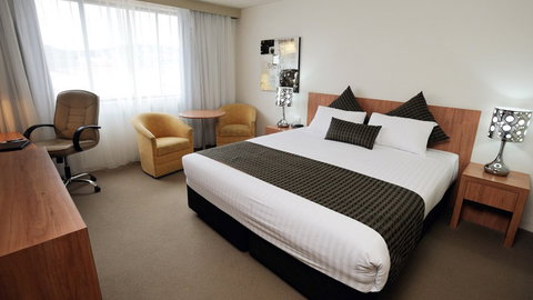BEST WESTERN PLUS Launceston - Rental Cars 5