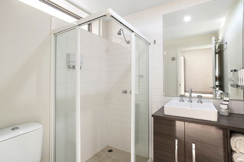Comfort Inn & Suites Warragul Motel - Rental Cars 0