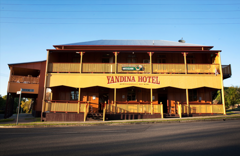 Yandina Hotel - Rental Cars 6
