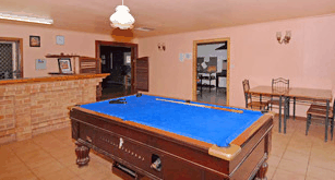 Kalgoorlie Backpackers - Rental Cars 1