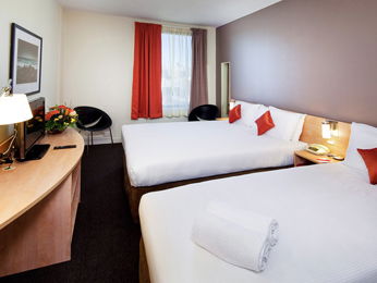 Ibis Perth - Rental Cars 2