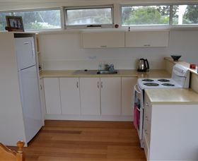 Amos Cottage - Rental Cars 3