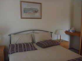 Yakkalla Holiday Cottage - Rental Cars 1