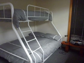 Yakkalla Holiday Cottage - Rental Cars 2