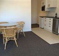 Abel Tasman Airport Motor Inn - Rental Cars
