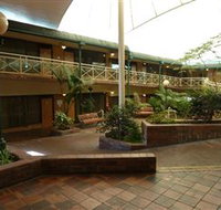 Mayfair Plaza Motel - Rental Cars