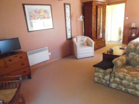 John And Eva Selles Studio Apartment - Rental Cars 0