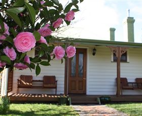 Westbury Gingerbread Cottages - The - Rental Cars 4