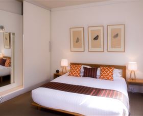 TWOFOURTWO Boutique Apartments - Rental Cars 3