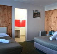 Hobart Tower Motel - Rental Cars