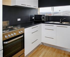 Graham Apartments - Rental Cars 1