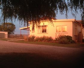 Fairview Bed And Breakfast Cottage - Rental Cars 0
