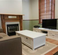 Myrtle Cottage - Rental Cars