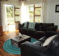 Eden Orchard and Farmstay - Rental Cars
