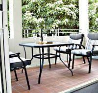 Jenatt at Salamanca Apartments - Rental Cars