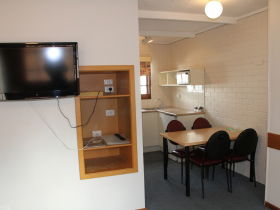 Woolmers Apartments - Rental Cars 2