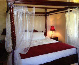 Acacia Bed And Breakfast - Rental Cars 1