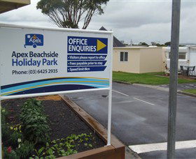 Apex Beachside Holiday Park - Rental Cars 0