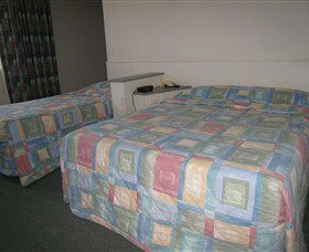 Parklane Motel - Rental Cars 2