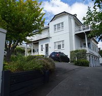 Highbury Apartments - Rental Cars
