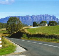 White Hawk Accommodation - Rental Cars