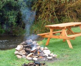 Mole Creek Caravan & Camping Ground - Rental Cars 0