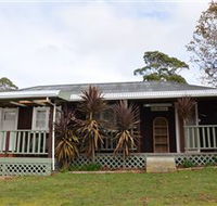 Old Whisloca Cottage - Rental Cars