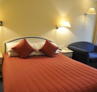 Sunrise Motor Inn - Rental Cars
