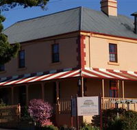 Meredith House And Mews