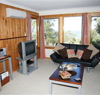 Bed in the Treetops - Rental Cars