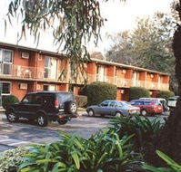 Corowa Golf Club Motel - Rental Cars