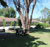Creswick Motel - Rental Cars