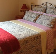 Carlyle House Rutherglen - Rental Cars