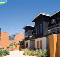 Lornebeach Apartments - Rental Cars